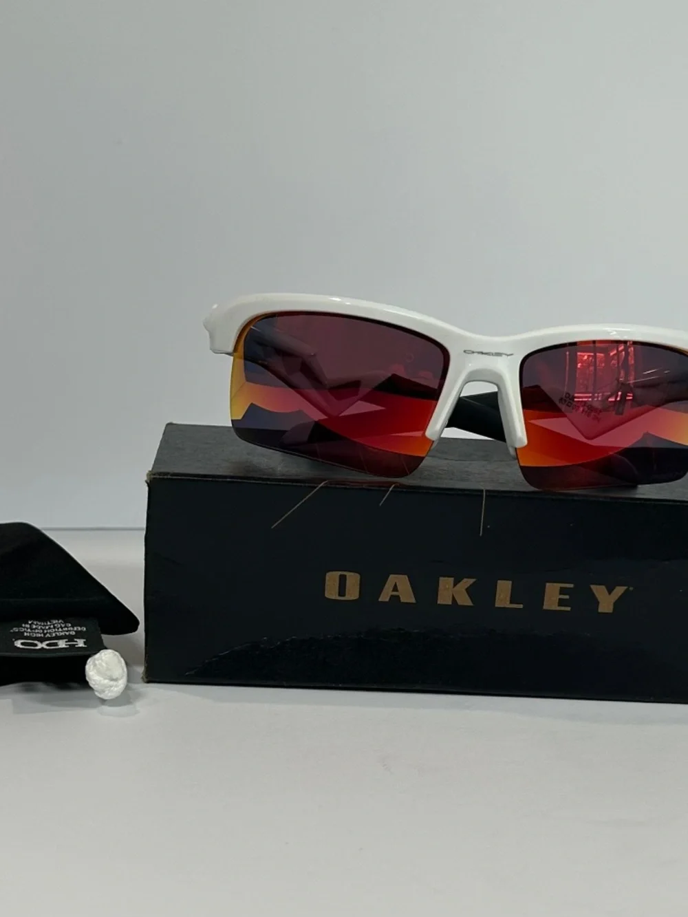 Oakley Youth Fit Sunglasses OJ9013-0362 Capacitor White Prizm Field Kids Size